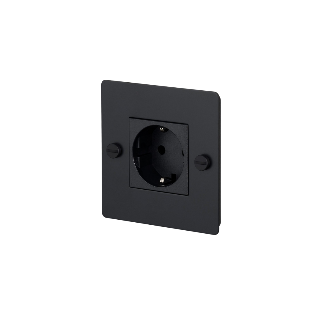 Buster and Punch - 1G SCHUKO TYPE F SOCKET