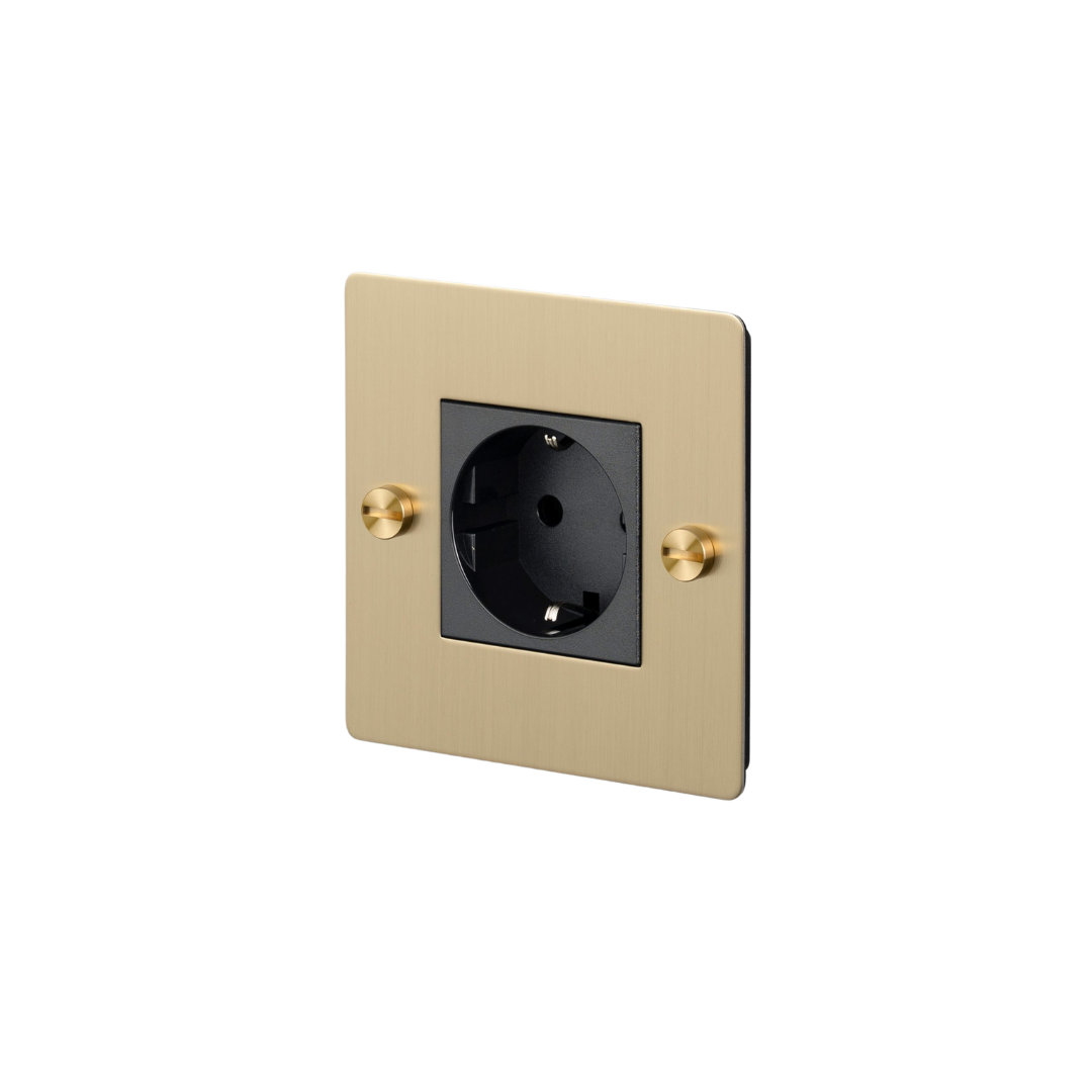 Buster and Punch - 1G SCHUKO TYPE F SOCKET