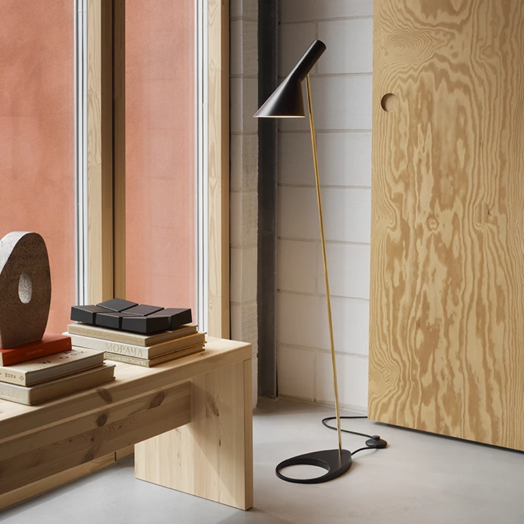 Louis Poulsen - AJ vloerlamp