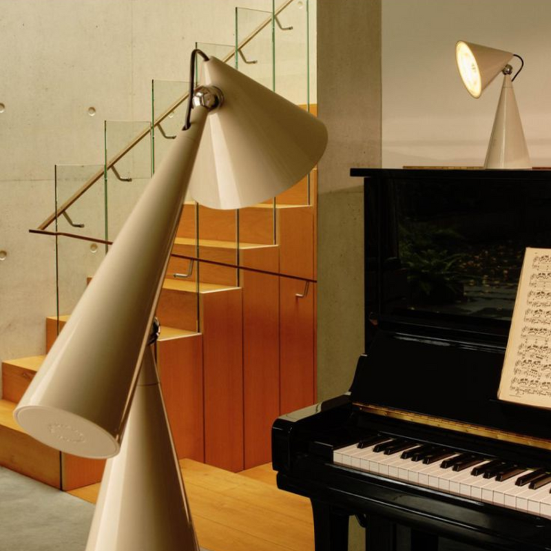 Tom Dixon - Pose Task LED Tafellamp