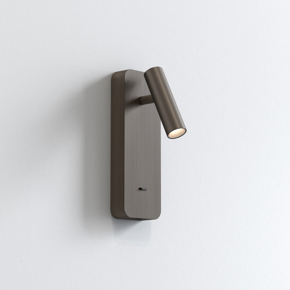 Astro - Enna Surface USB Wandlamp - KOOT