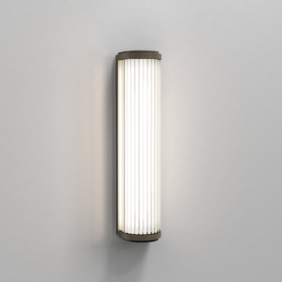 Astro - Versailles 370 LED wandlamp - KOOT