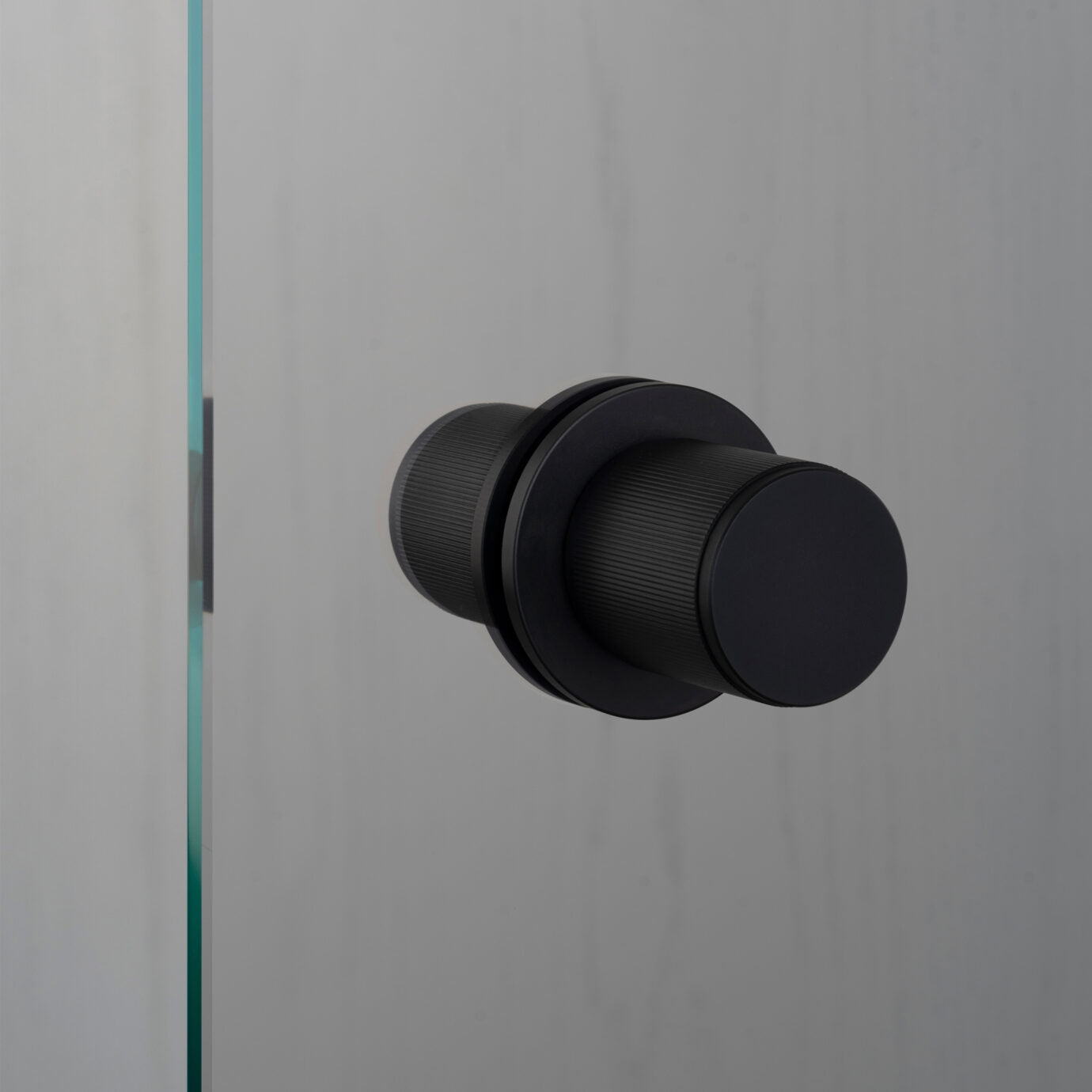 Buster and Punch - FIXED DOOR KNOB / dubbelzijdig / lineair - KOOT