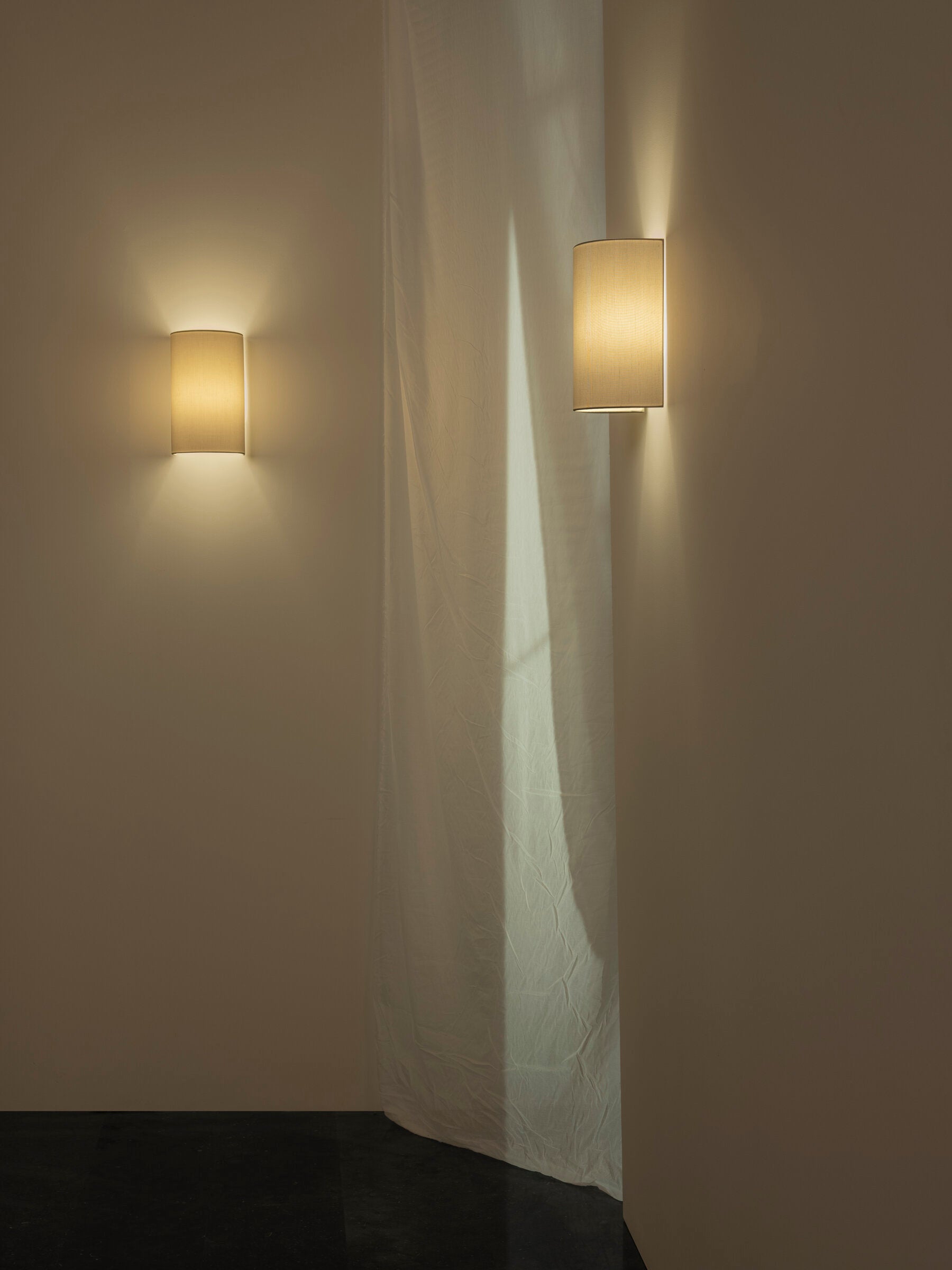 Santa Cole - Singular wandlamp - KOOT