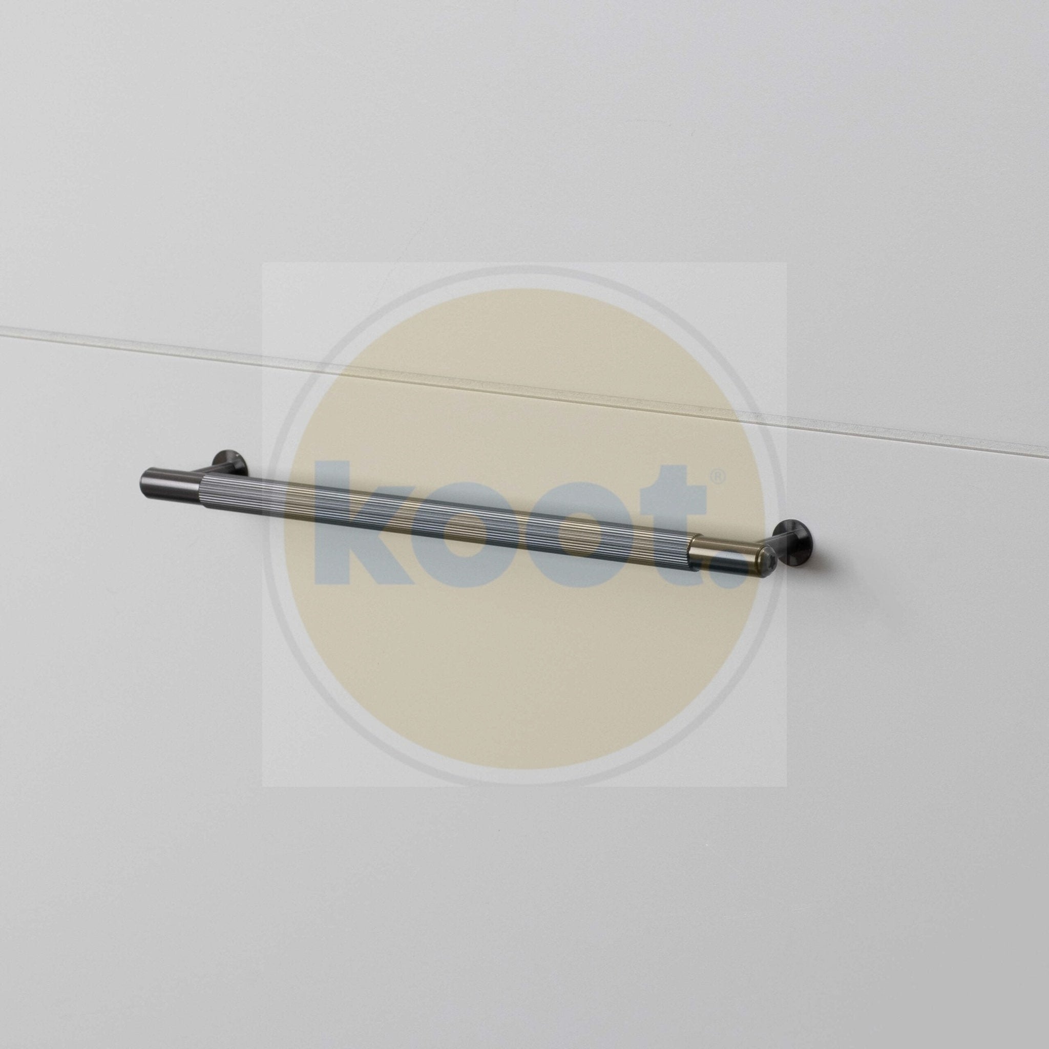 Buster and Punch - Pull Bar / Linear / Groot - KOOT