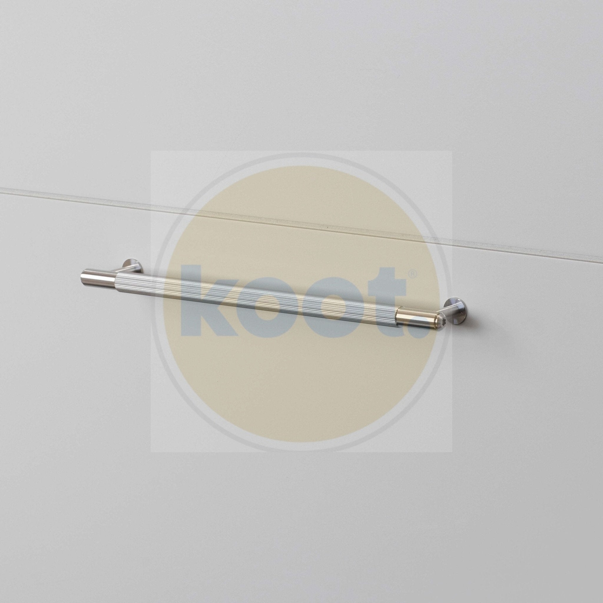 Buster and Punch - Pull Bar / Linear / Groot - KOOT