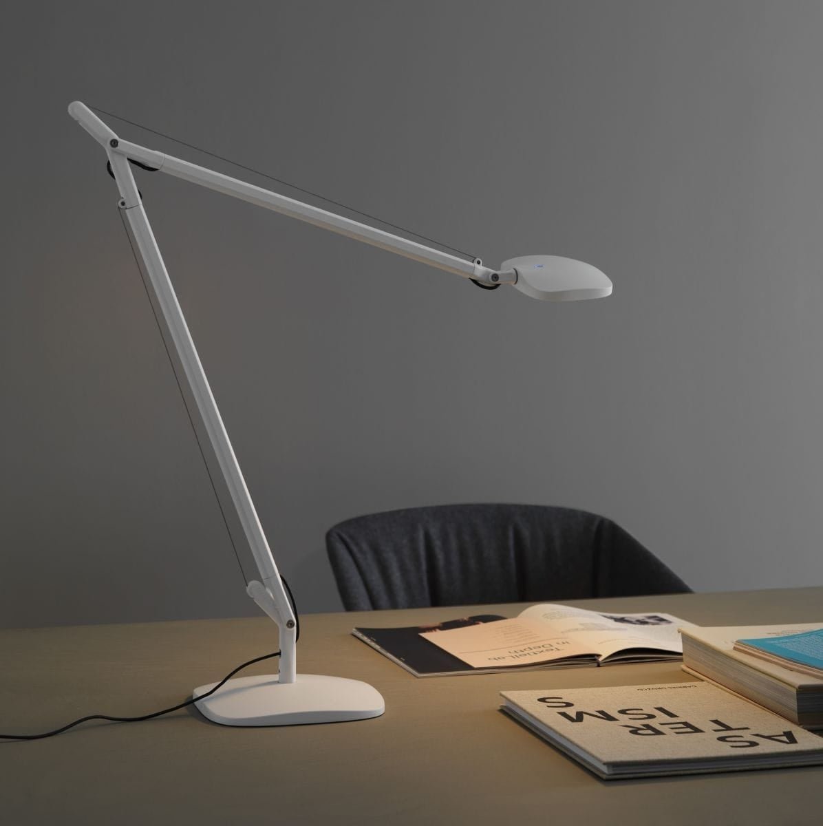FontanaArte - Volee medium bureaulamp - KOOT