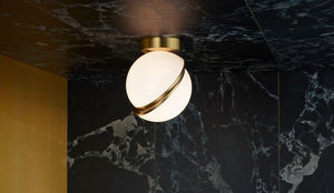 Lee Broom - Mini Crescent Plafondlamp messing - KOOT