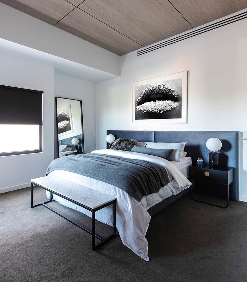 Parachilna - Aballs M PE Tafellamp - KOOT