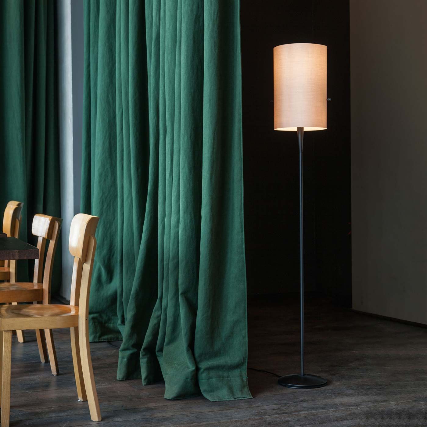 Serien - Club Floor L LED 20w vloerlamp geborsteld - KOOT