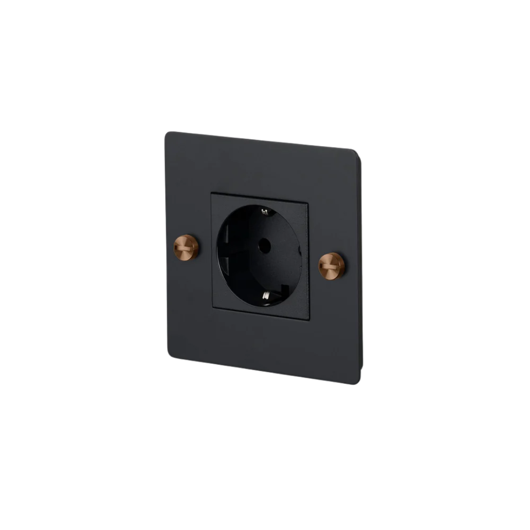 Buster and Punch - 1G SCHUKO TYPE F SOCKET