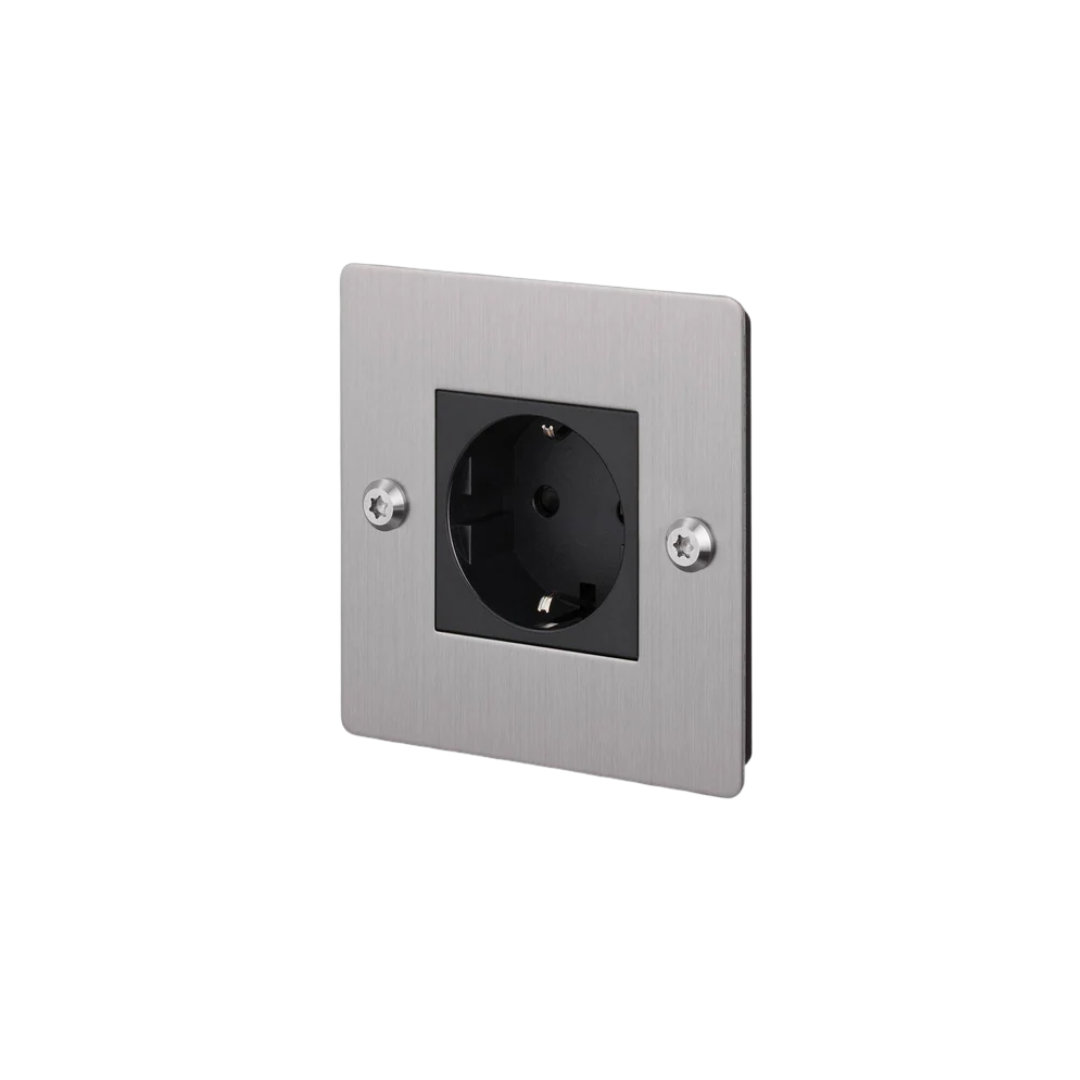Buster and Punch - 1G SOCKET / SCHUKO TYPE F / LINEAR