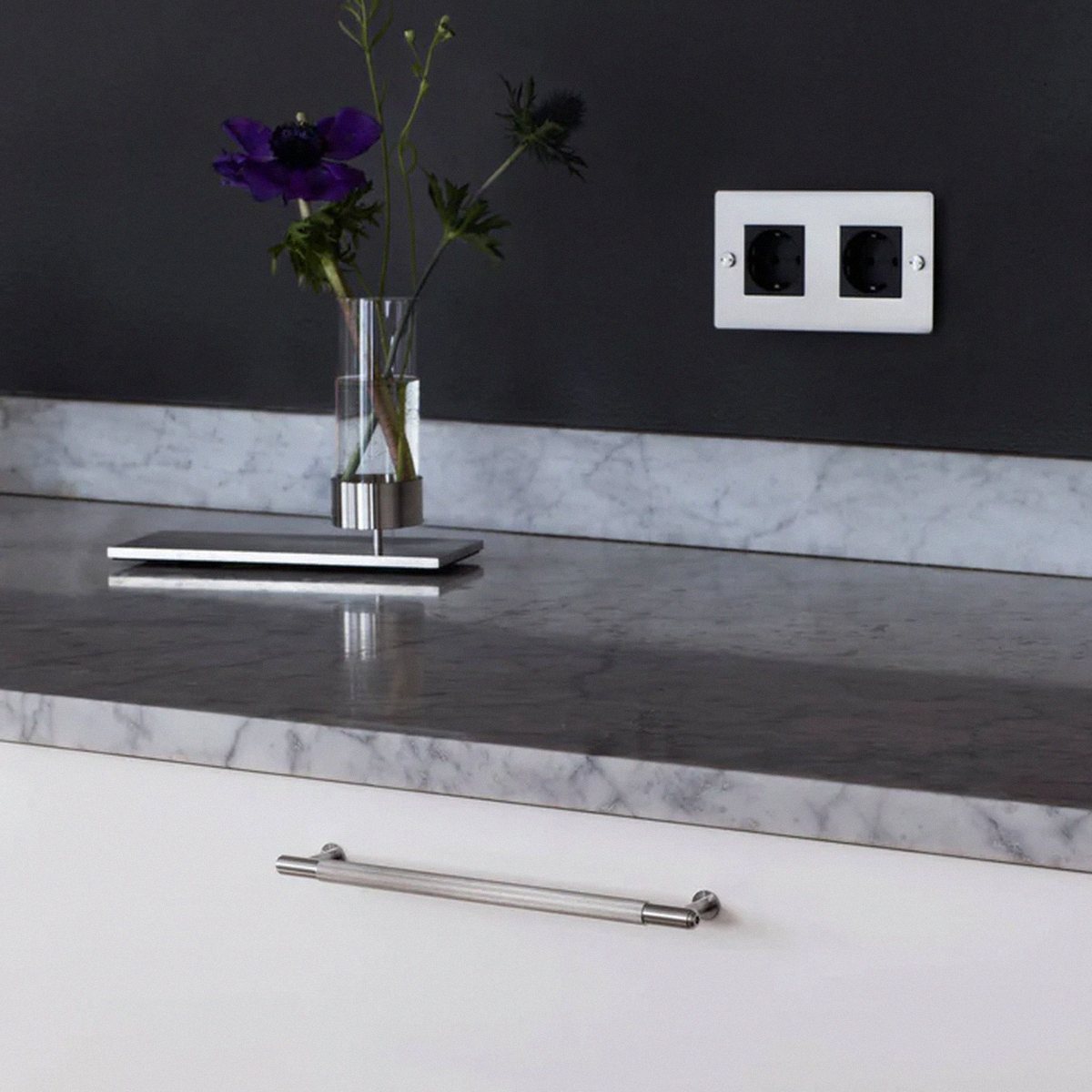 Buster and Punch - 2G Socket Schuko Type F